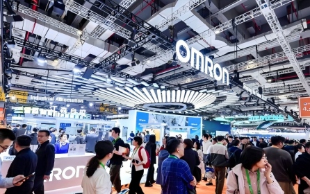 Tiga Gergasi Industri Berkumpul di CIIE, Memperkenalkan Produk Baharu untuk Menerajui Gelombang Pembuatan Digital dan Pintar Hijau