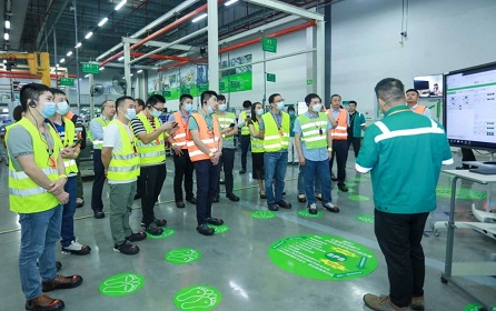 Schneider Electric melancarkan Galaxy VXL UPS baru, yang mengetuai inovasi dalam UPS skala megawatt