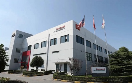Allen-Bradley Merevolusikan Pendawaian Industri: Sistem Ethernet/IP Membolehkan Lonjakan Pintar untuk Kabinet Kawalan